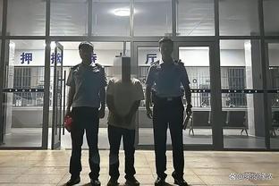 图片报：拜仁边卫萨尔被指控逃税，需在1月18日出庭